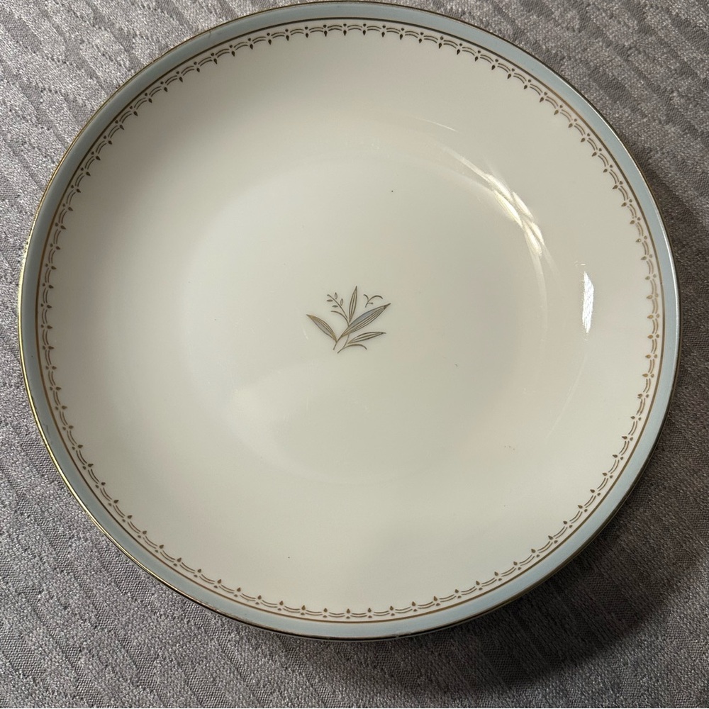 Wentworth Fine China Deauville 1257 Salad Plate with Blue / Gold Trim Japan 7.5”